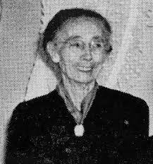 Victoria Mcphail's Instagram, Twitter & Facebook