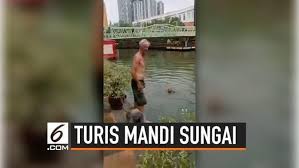 Sungai sama mungkin dijumpai di lebih daripada satu negeri kerana banyak sungai merentasi sempadan negeri. Video Aksi Turis Mandi Di Sungai Tercemar Malaysia Citizen6 Liputan6 Com