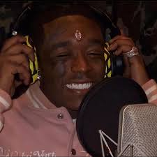 Rapper Who Played Diamond Head