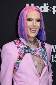 But his appearance forms polarising opinions. Who Is Youtube Star Jeffree Star