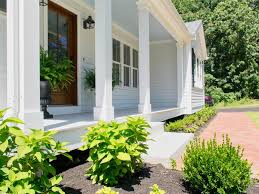 But i'd still love to choose a paint we gotta finalize these colors pronto, so i would really love to hear your opinion! Best White Farmhouse Exterior Paint Colors And How To Use Them
