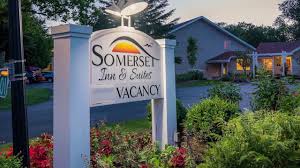 In addition to these hotels, locanda on the weir, the foresters and the bath arms hotel are also popular in somerset. Somerset Inn Suites Door County Navigator