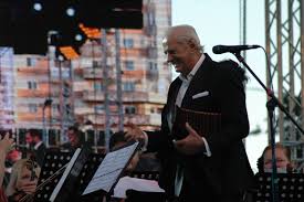 In venezuela, the movie ciao cristina used as main theme a composition of the musician gheorghe zamfir. Video Gheorghe Zamfir Spectacol De ExcepÈie La Zilele CetÄÈii TargoviÈte Bazar Media