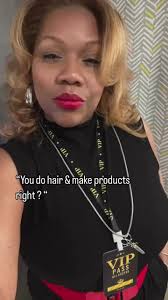 Mary Berg Hairstyles