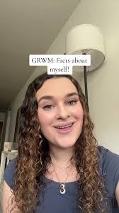 Emily Rockefeller's Instagram, Twitter & Facebook