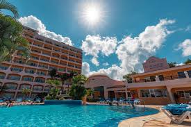 If you've never been to melia cozumel all inclusive golf and beach resort, you're in for the mexico vacation of a lifetime. El Cozumeleno Beach Resort Day Pass All Inclusive Review In Cozumel Mexico Royal Caribbean Blog