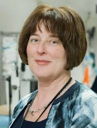 Elizabeth Bryce's Instagram, Twitter & Facebook