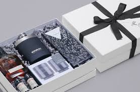 From handmade diy gifts to personalized gifts for your wedding party, here is a quick top picks for the best wedding gift ideas in 2021. Curated Gift Boxes For Weddings Fountain Gifts
