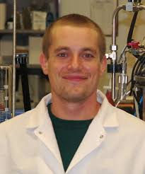 Grove Outside Cover:Layout 1.qxd