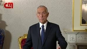 Jun 23, 2021 · no âmbito de uma visita ao novo centro de vacinação no pavilhão 3 do estádio universitário de lisboa, acompanhada pelo presidente da república, marcelo rebelo de sousa, o autarca de lisboa. Um Politico De Outro Planeta Espanha Reage A Fotografia De Marcelo Rebelo De Sousa No Supermercado Politica Correio Da Manha