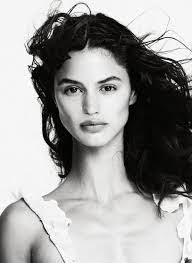 Alba Martin's Instagram, Twitter & Facebook