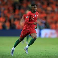 Football statistics of nélson semedo including club and national team history. Nelson Semedo Stretchered Off During Portugal S Clash With Serbia Barca Blaugranes