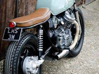お客様 triumph ﾄﾗｲｱﾝﾌ ｶｽﾀﾑ ﾚｽﾄｱ 幸福商会 トライアンフ ボバー カスタムバイク