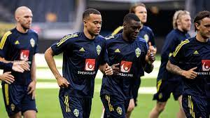 Håll koll på ligatabeller, målskyttar, halvtidsresultat, röda och gula kort, statistik, video höjdpunkter och annan fotboll livescore information. Matchguide Sverige Armenien Dn Se