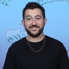 Janie Poteet's Instagram, Twitter & Facebook