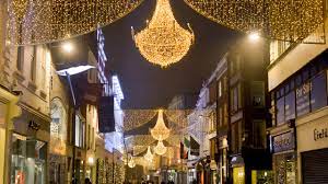 Sráid grafton) is one of the two principal shopping streets in dublin city centre, the other being henry street.it runs from st stephen's green in the south (at the highest point of the street) to college green in the north (to the lowest point). Grafton Street Landmark Review Conde Nast Traveler