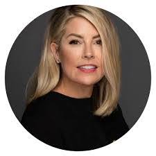 Mindy Nelson's Instagram, Twitter & Facebook