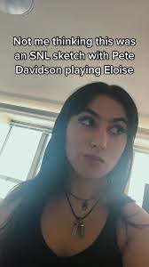 Eloise Albert's Instagram, Twitter & Facebook