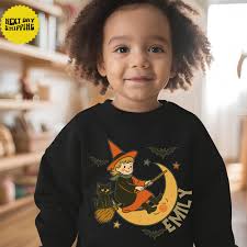 Personalisiertes Kinder Vintage Halloween Shirt: Retro Hexe & schwarze  Katze