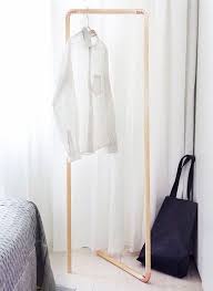 7 Portants Vetement A Faire Soi Meme Avec 3 Fois Rien Portant Vetement Porte Manteau Diy Dressing Pas Cher