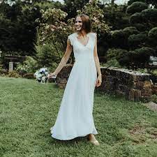 Mögen sie es hingegen etwas femininer und möchten dennoch nicht auf den tragekomfort flacher schuhe. Suelovesnyc Brautkleid Details Perfekte Hochzeits Sandalen