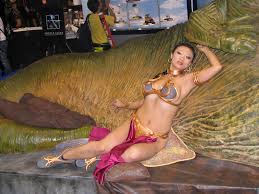 Slave Leia 26 | Comic-Con 2008 * See me twitter or on tumblr… | heath_bar |  Flickr