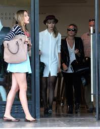 Hailey baldwin los angeles, shorts · hailey bieber shows off her slender legs while out for dinner with justin bieber at 'tre lune' in montecito, california. Taylor Swift In Pantyhose 1 Sawfirst