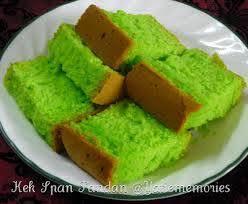 Pukul telor dan gula hingga kembang masuk ovalet pukul sebati hingga memutih, masuk. Resepi Kek Sponge Home Facebook