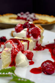Cheesecake Pie Mit Heissen Himbeeren Rezept Lebensmittel Essen Rezepte Getranke Rezepte