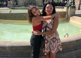 فيديو رأي رانيا يوسف في اتجاه ابنتها للتمثيل خبر في الفن