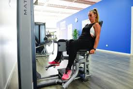 Quel appareil de sport ou station de musculation pour le dos ? Programme De Musculation Special Machines Women Sports