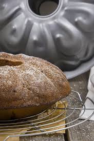 Schokoladen Gugelhupf Rezept Als Schokonikolaus Resteverwertung Ofengefluster Rezept Rezepte Schokonikolaus Lebensmittel Essen