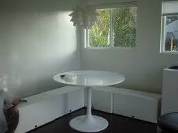 Google Image Result For Http Bp2 Blogger Com Xgrz6uwgk3i Sgsqbrzul5i Aaaaaaaadom A8pzl1eh Ww S40 Dining Furniture Makeover Rustic Dining Furniture Banquette