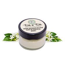 Crema actioneaza eficient asupra tesutului conjunctiv al pielii si imbunatateste structura sa. Crema 100 Naturala Pentru Fata Cu Neroli 50 Ml Tuli A Tuli Lichidari Stoc Savonia