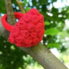 как сделать резинку для волос своими руками из ткани Brosh Tekstilnaya Rezinka Dlya Volos Kanzashi Brosh Ruchnoj Raboty Brosh Svoimi Rukami Kanzashi Na Zakaz Brosh Na Zakaz Rozy Iz Tkani Brosh Rozy