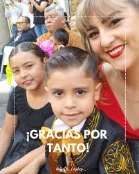 Hoy es día de la madre y en @beth_lashes_ queremos presumirles que papel  juegan las mamás en relación a sus lashistas fav🤭❤️ Mamá de Beth y baby's  de Pau😍 ¡Feliz día a