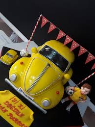 Fondant Figur Izmir Cake By Fondantfigurizmir Gravity Defying Cake Cakes For Boys Fondant