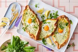 22 Creative Egg Combinations To Welcome Saturday Morning