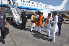 Darbhanga Airport - दरभंगा एयरपोर्ट पर प्रधानमंत्री का स्वागत करते दरभंगा के  सांसद और विधायक। | Facebook