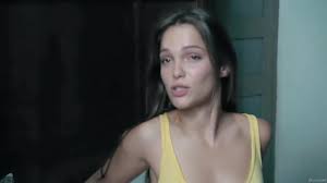 Un moment degarement (2015) Lola Le Lann - Video porno | TXXX.com