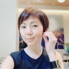 渡辺満里奈 marina watanabe s instagram photo さっぱりですー twiggy miho haircut 夏なんで 涼しめに 引き続き staysafe 渡辺満里奈 美髪 グレー ヘアスタイル
