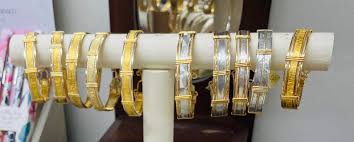 Q's Jewelry Design added a new photo.