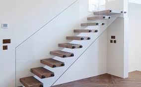 They blend in beautifully both form and functionally as they lift the 'style quotient' of your entire house to a whole new level! Floating Stairs London Siller Stairs