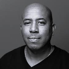 Ilan Jacob's Instagram, Twitter & Facebook