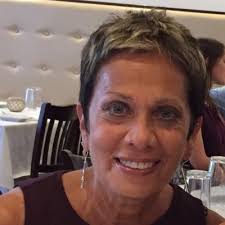 Renee Schwartz (@ReneeSc64409721)