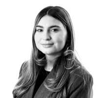 Rosanna Crane's Instagram, Twitter & Facebook