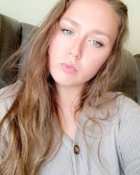 Charity Larson (@charitylarson) • Instagram photos and videos