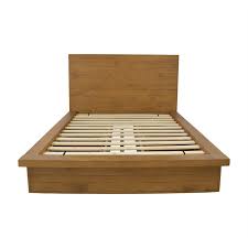 Amolife queen platform bed frame with 120l storage ottoman and upholstered button tufted headboard, 14 solid wood slat support, extra long, easy assembly, light grey, queen. 66 Off Macy S Macy S Albine Wood Storage Queen Platform Bed Beds