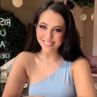 1700+ "Monique" profiles