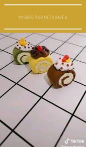 My Boss Told Me To Have A Good Day My Boss Told Me To Have A Good Day So I Went Home Fimo Creazioni Facili Figurine En Fimo En Forme De In 2020 Diy Clay Crafts Polymer Clay Crafts Clay Crafts